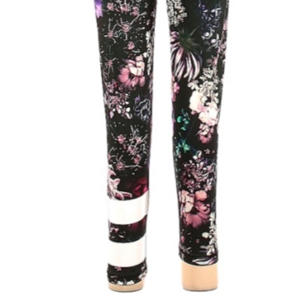 BEBE Sport Floral Leggings - Picture 6 of 7